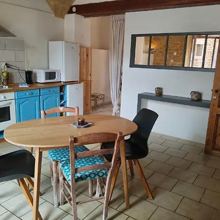 Apartment Proche Pont Du Gard