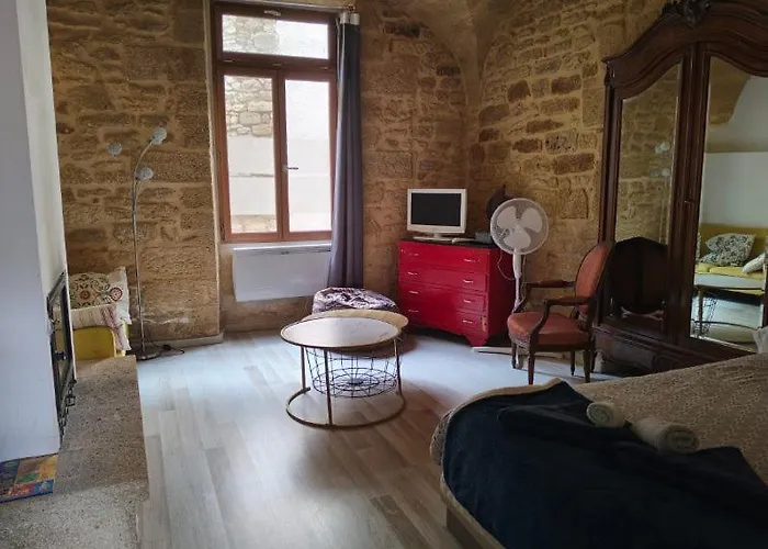 Proche Pont Du Gard Remoulins